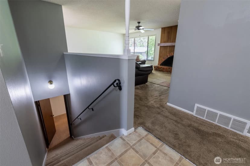Property photo for 5211 W Myrtlewood Court, Spokane photo 3