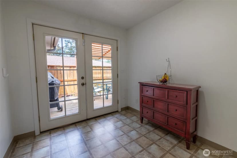 Property photo for 5211 W Myrtlewood Court, Spokane photo 6