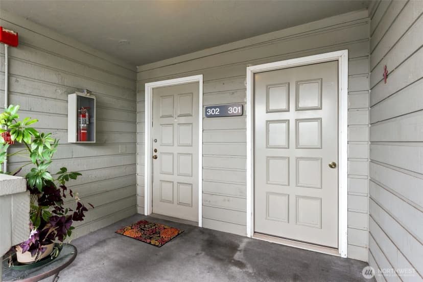 Property photo for 22211 6th Avenue S #301, Des Moines