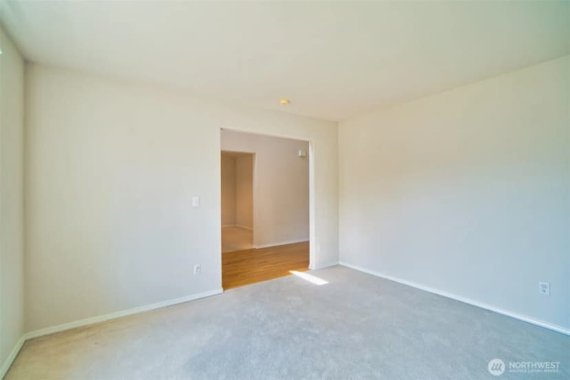 Property photo for 6401 60th Street W, University Place photo 24
