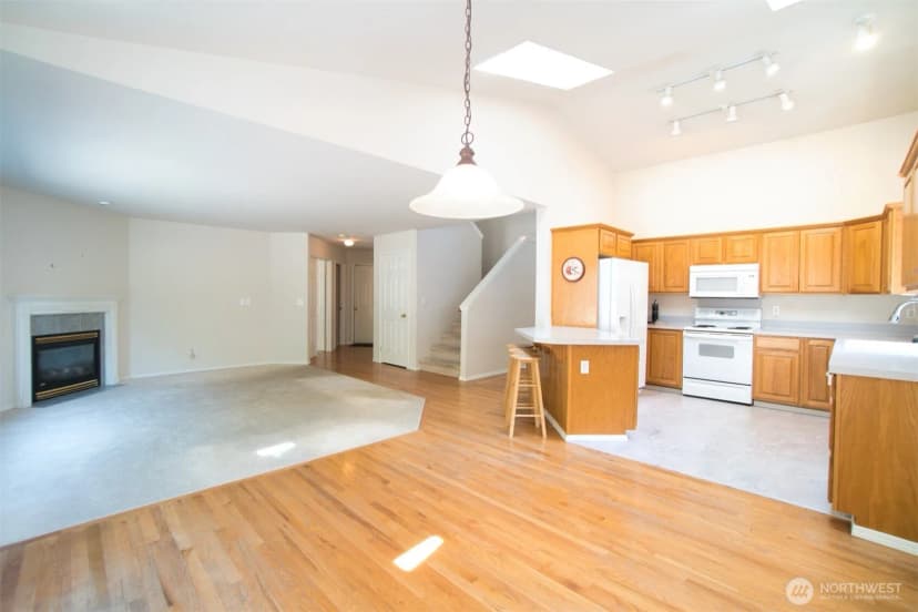 Property photo for 6401 60th Street W, University Place photo 12