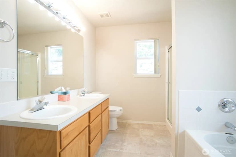 Property photo for 6401 60th Street W, University Place photo 27