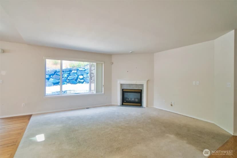 Property photo for 6401 60th Street W, University Place photo 13