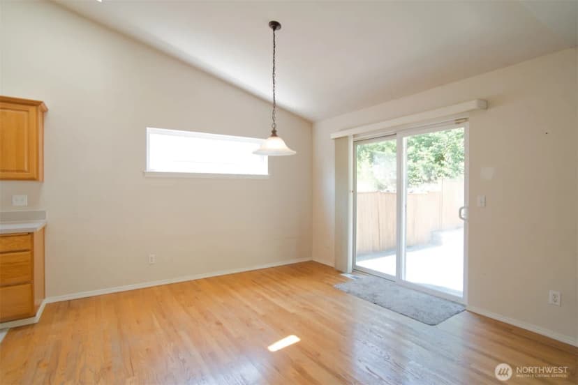 Property photo for 6401 60th Street W, University Place photo 16