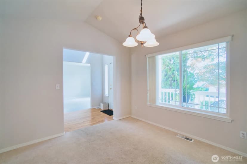 Property photo for 6401 60th Street W, University Place photo 22
