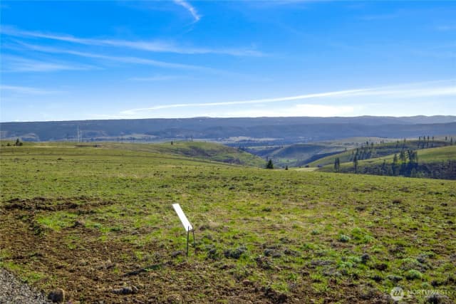 Property photo for 8 Lot Bettas Road, Cle Elum photo 4