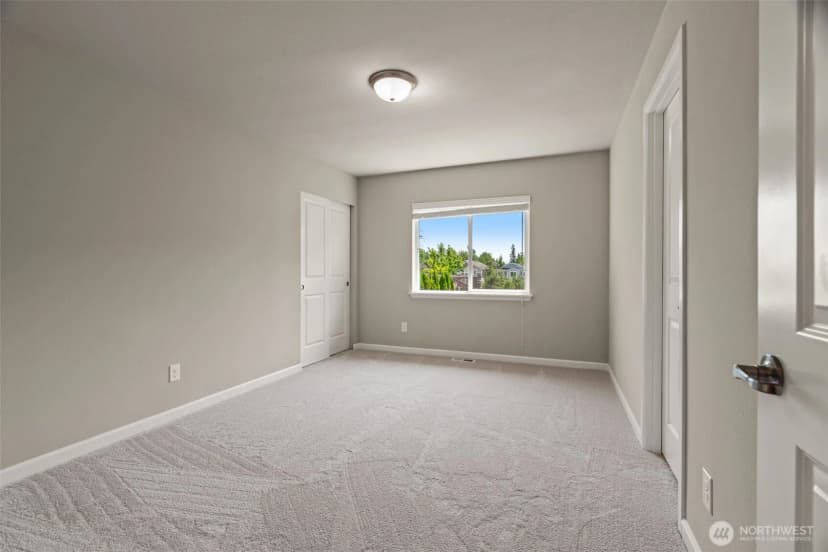 Property photo for 21221 41st Avenue Se, Bothell photo 22