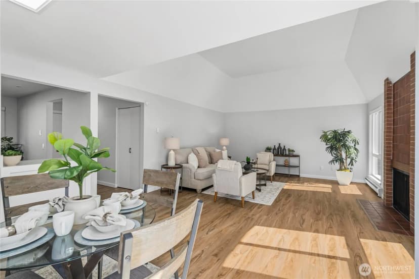 Property photo for 10221 Ne 16th Street #h7, Bellevue photo 15