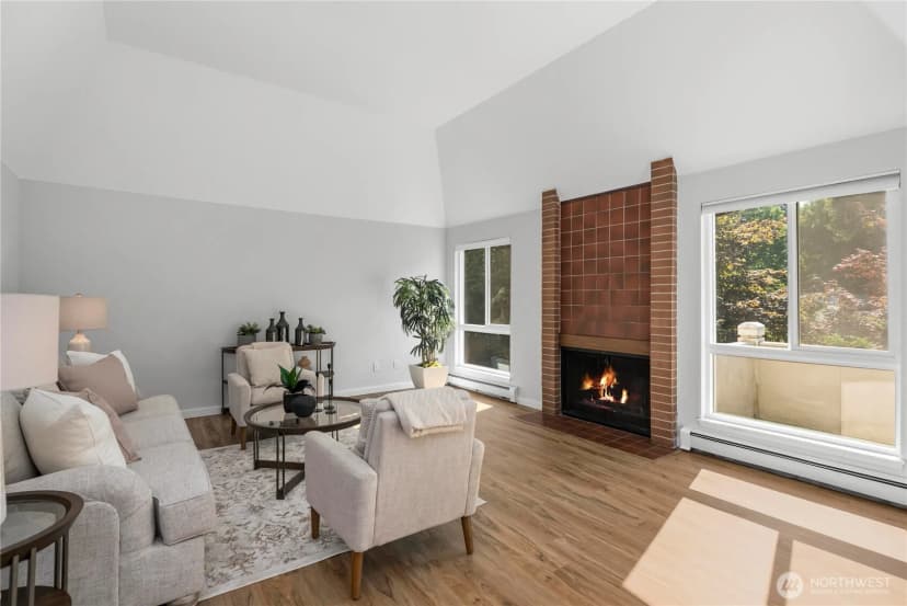 Property photo for 10221 Ne 16th Street #h7, Bellevue photo 16