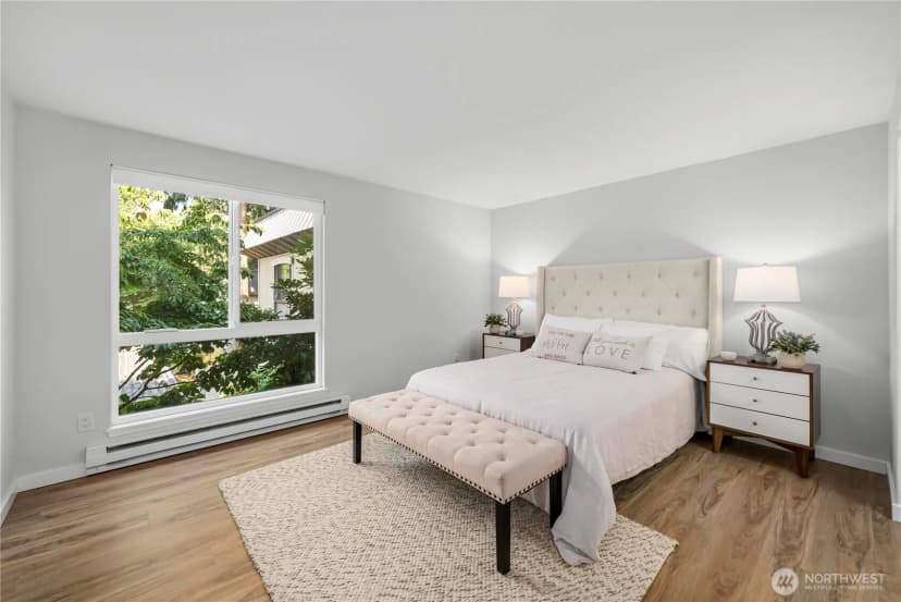 Property photo for 10221 Ne 16th Street #h7, Bellevue photo 27