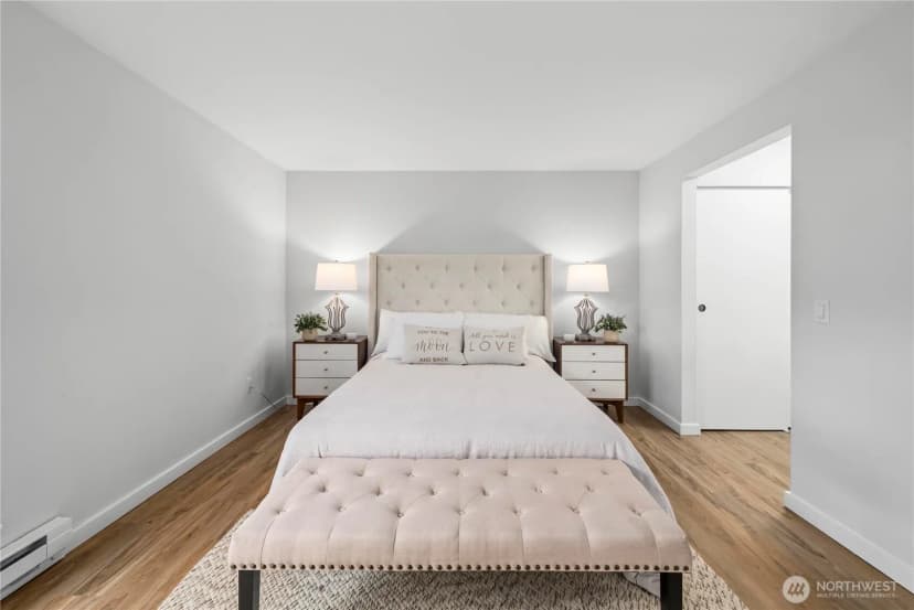 Property photo for 10221 Ne 16th Street #h7, Bellevue photo 28