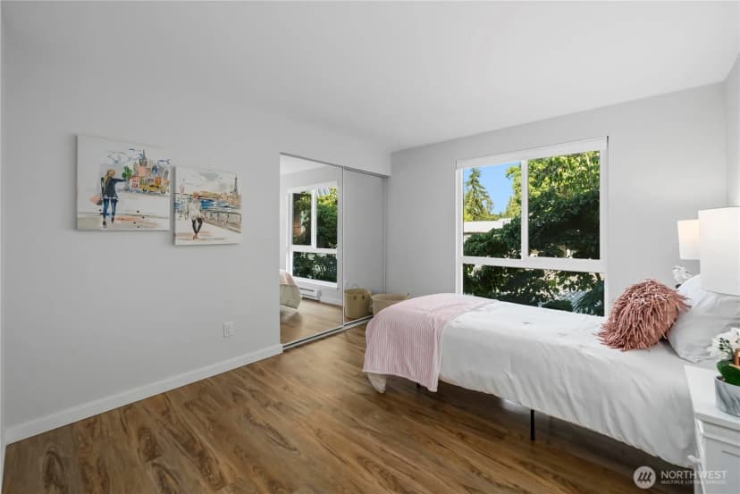Property photo for 10221 Ne 16th Street #h7, Bellevue photo 33