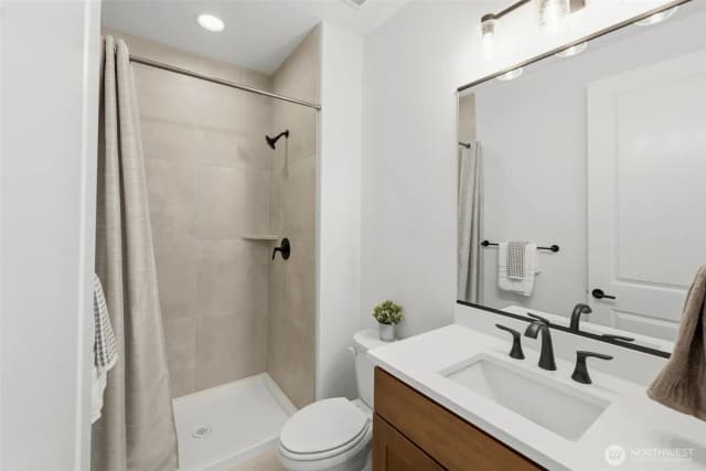 Property photo for 11608 194th Avenue E, Bonney Lake photo 5