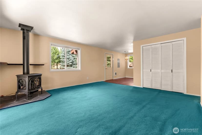 Property photo for 14 Apple Way N, Winthrop photo 11