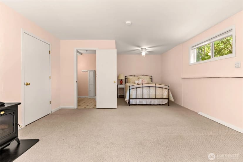Property photo for 14 Apple Way N, Winthrop photo 25