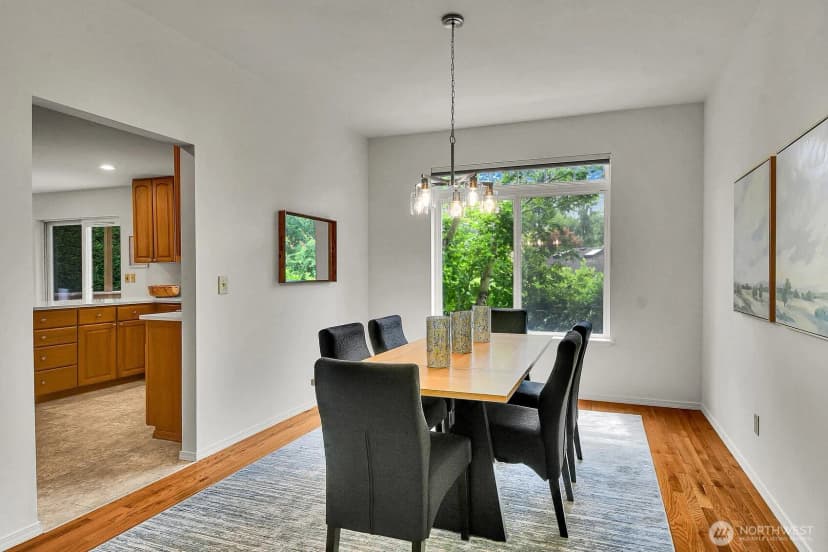 Property photo for 7619 Ne 125th Street, Kirkland photo 13