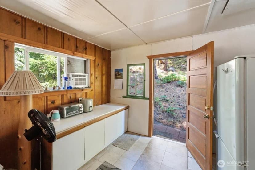 Property photo for 17964 Entiat River Road, Entiat photo 4