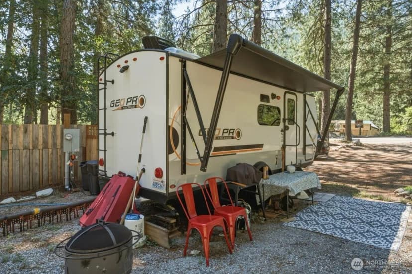 Property photo for 17964 Entiat River Road, Entiat photo 17