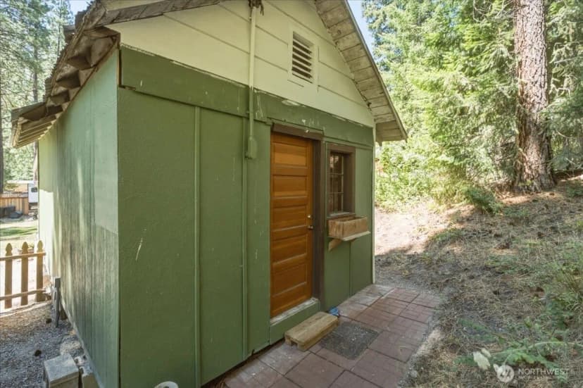 Property photo for 17964 Entiat River Road, Entiat photo 10