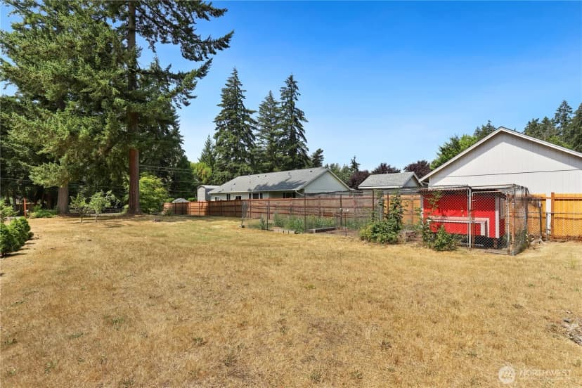 Property photo for 22719 58th Avenue E, Spanaway photo 30