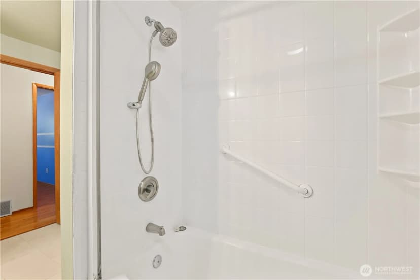 Property photo for 22719 58th Avenue E, Spanaway photo 17