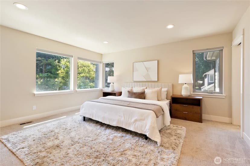 Property photo for 10034 Slater Avenue Ne, Kirkland photo 19