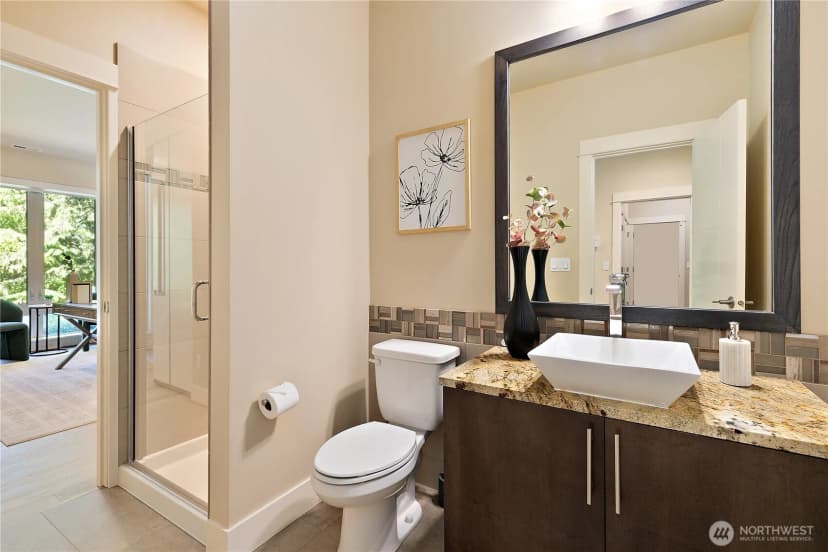 Property photo for 10034 Slater Avenue Ne, Kirkland photo 5