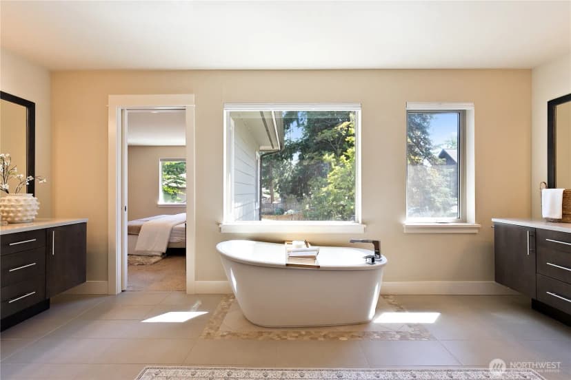 Property photo for 10034 Slater Avenue Ne, Kirkland photo 23