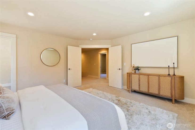 Property photo for 10034 Slater Avenue Ne, Kirkland photo 20