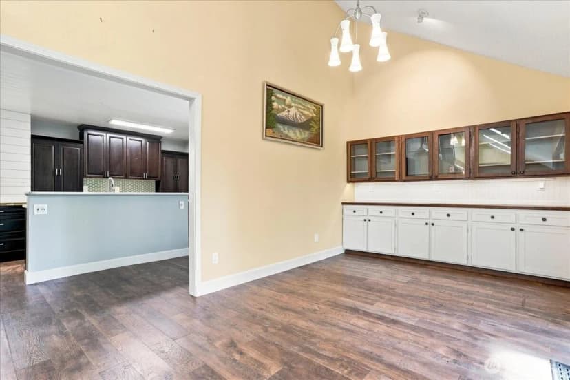 Property photo for 2425 Archwood Drive, Longview photo 16