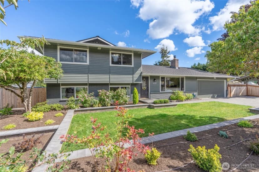 Property photo for 10501 25th Drive Se, Everett photo 35