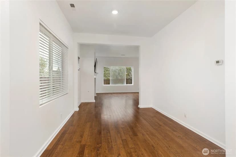 Property photo for 4217 L Place Ne #wa, Auburn photo 17