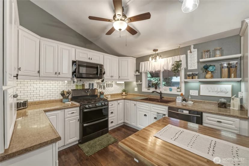 Property photo for 353 Se Highland Park Drive, College Place photo 12