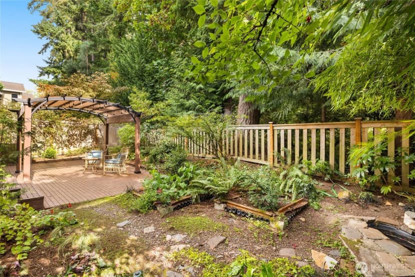 Property photo for 4226 258th Avenue Se, Sammamish photo 28