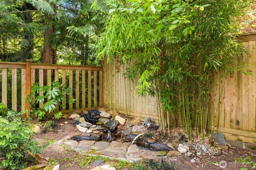 Property photo for 4226 258th Avenue Se, Sammamish photo 31