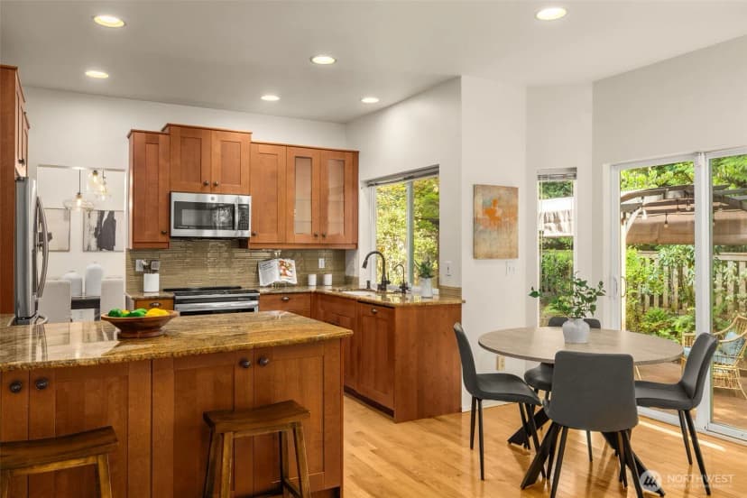 Property photo for 4226 258th Avenue Se, Sammamish photo 14