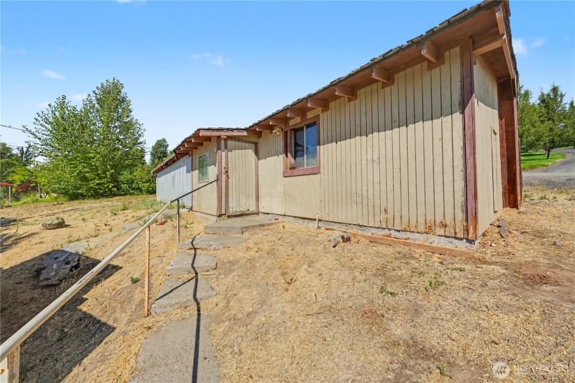 Property photo for 363 Baker Road, Selah photo 23