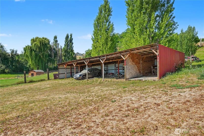 Property photo for 363 Baker Road, Selah photo 26