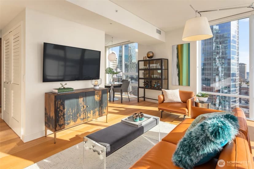 Property photo for 121 Stewart Street #2505, Seattle photo 9