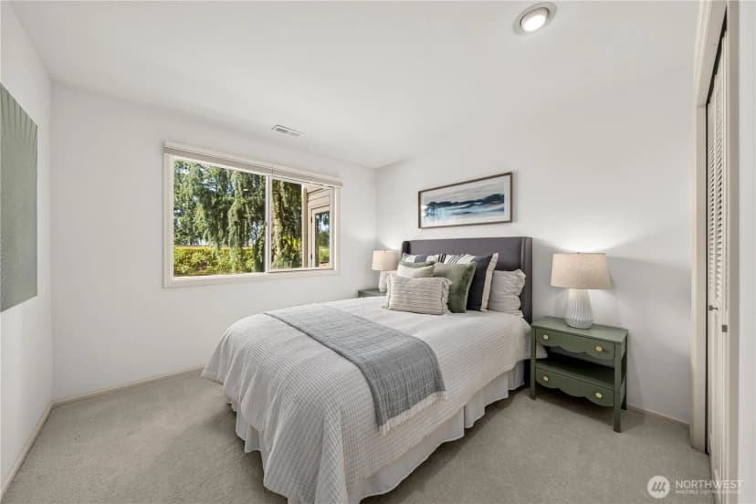 Property photo for 9416 Ne 25th Street, Clyde Hill photo 30
