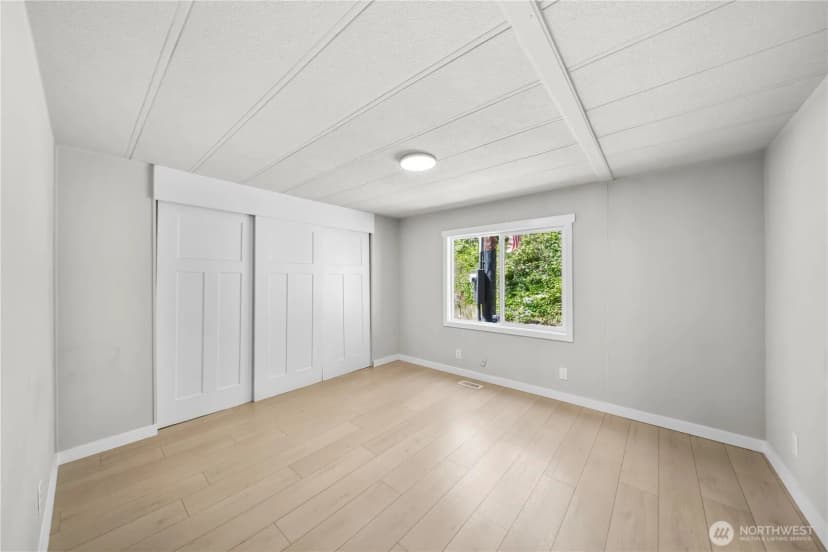 Property photo for 1898 Vista Lane W, Bremerton photo 17