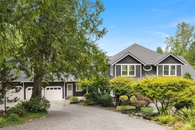 Property photo for 26218 Se Old Black Nugget Road, Issaquah photo 2
