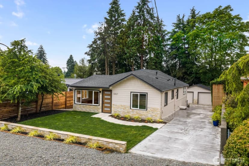 Property photo for 13427 5th Avenue Sw, Burien photo 32