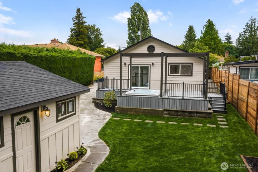 Property photo for 13427 5th Avenue Sw, Burien photo 38