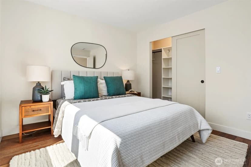 Property photo for 2414 Queen Anne Avenue N, Seattle photo 27