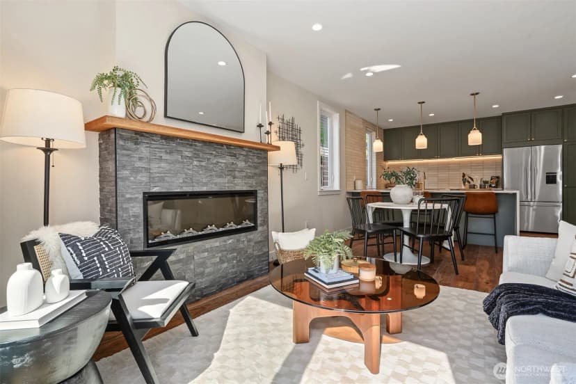 Property photo for 2414 Queen Anne Avenue N, Seattle photo 6