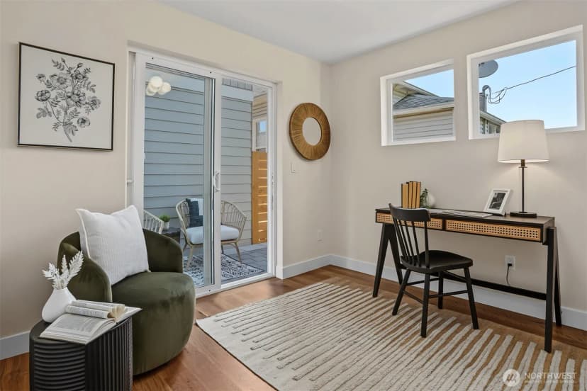 Property photo for 2412 Queen Anne Avenue N, Seattle photo 21