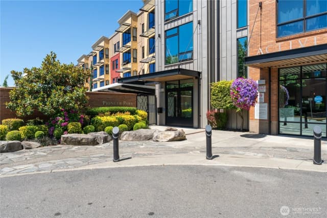 Property photo for 210 W Pioneer #210, Puyallup