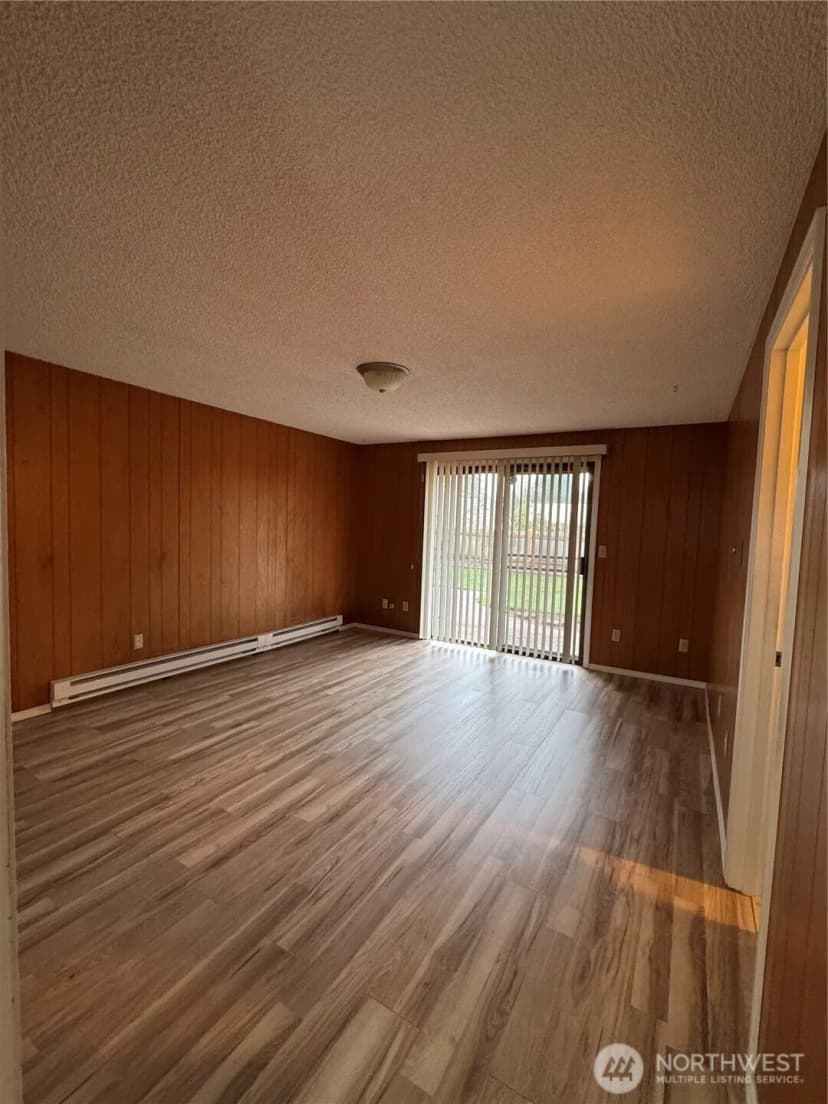 Property photo for 8930 7th Avenue Se, Everett photo 7