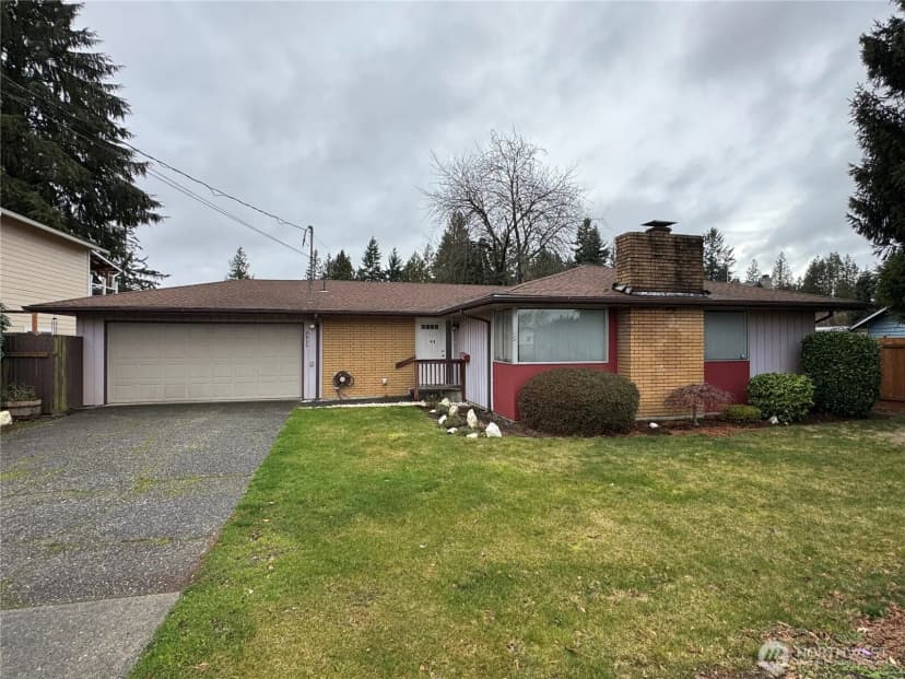 Property photo for 8930 7th Avenue Se, Everett